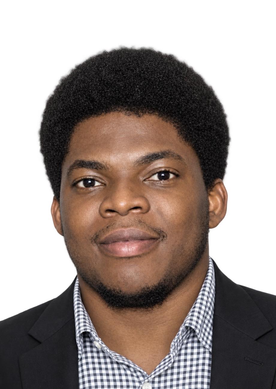Portrait of Dr. Bolutife Kusimo, Venture Operations Lead, HoaQ